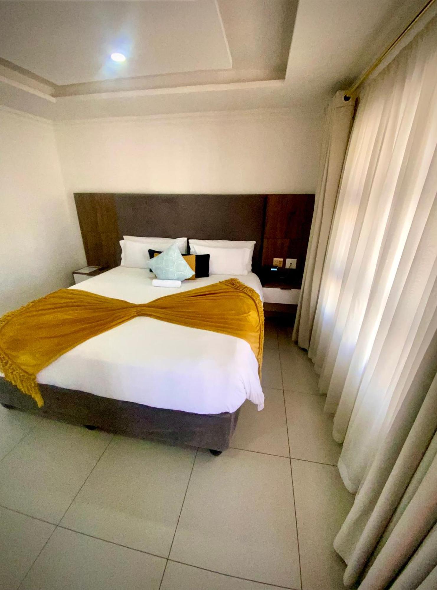 Hotel El Infinito Kempton Park Eksteriør bilde